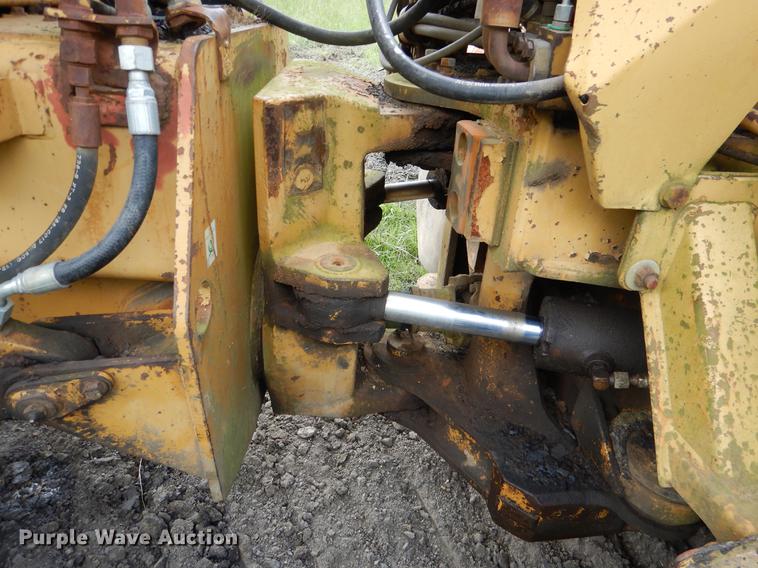 image for item DE3984 Caterpillar D250E articulated haul truck