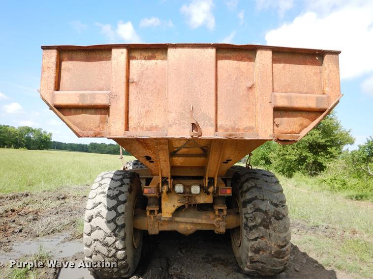 image for item DE3984 Caterpillar D250E articulated haul truck