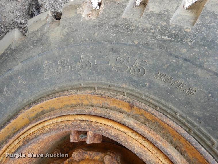 image for item DE3984 Caterpillar D250E articulated haul truck