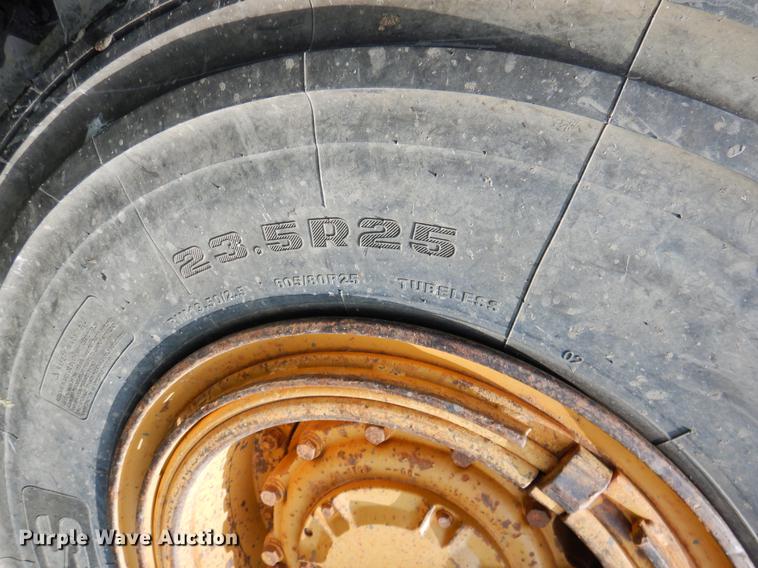 image for item DE3984 Caterpillar D250E articulated haul truck