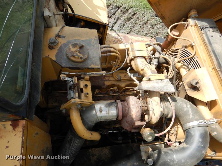 image for item DE3984 Caterpillar D250E articulated haul truck