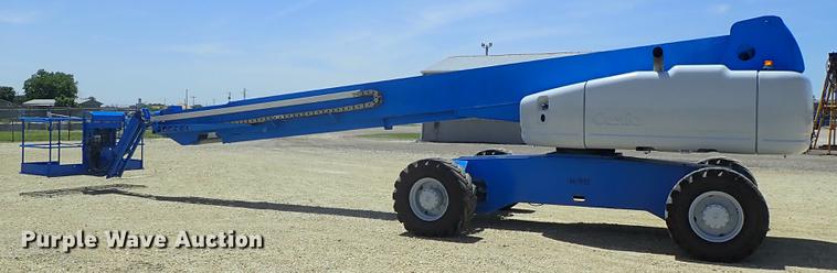image for item DE5353 2002 Genie S125 boom lift