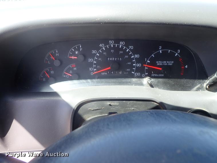 image for item DE5364 2008 Ford F750 Super Duty service truck with crane