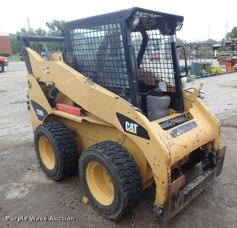 image for item DE5367 2008 Caterpillar 232B2 skid steer