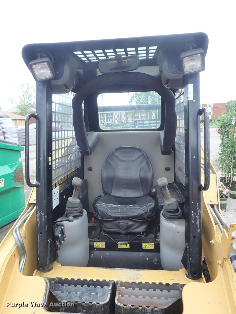 image for item DE5367 2008 Caterpillar 232B2 skid steer