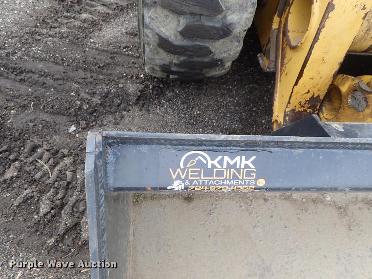 image for item DE5373 2000 John Deere 250 skid steer