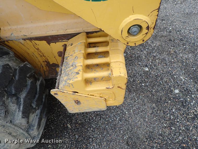 image for item DE5373 2000 John Deere 250 skid steer