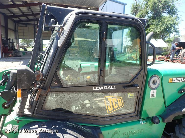 image for item DE5379 2013 JCB 520-50 telehandler