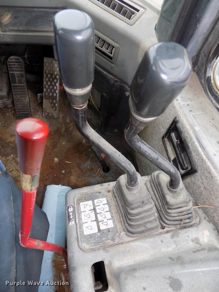 image for item DE7679 1999 Komatsu WA320-3MC wheel loader