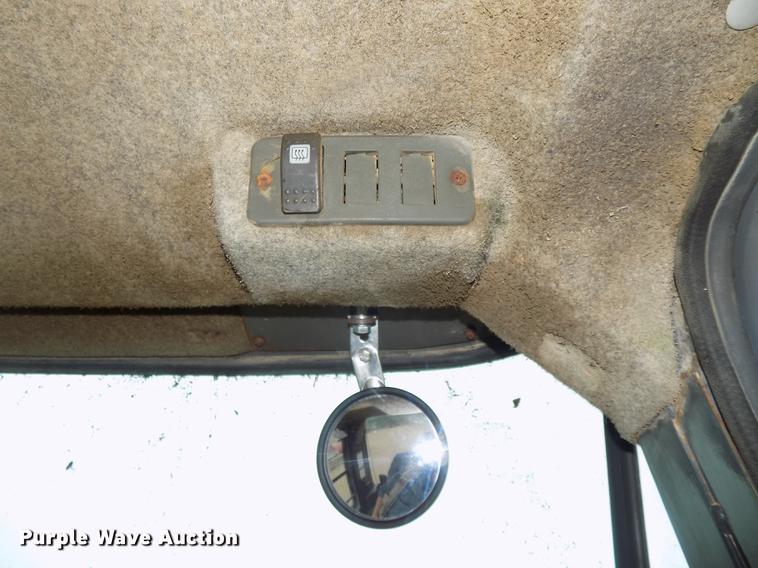 image for item DE7679 1999 Komatsu WA320-3MC wheel loader