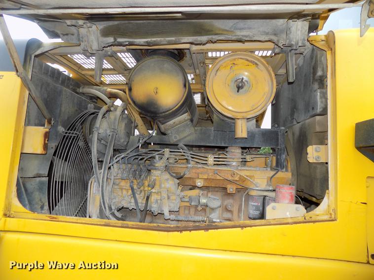 image for item DE7679 1999 Komatsu WA320-3MC wheel loader