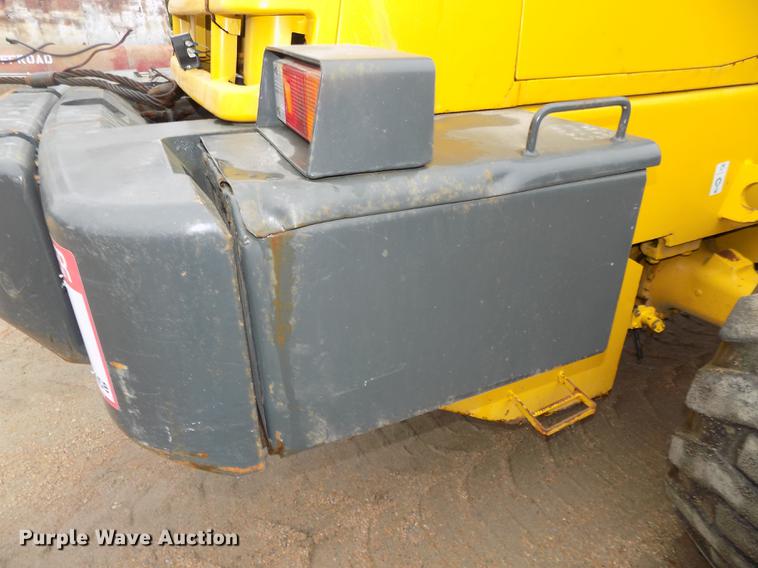 image for item DE7679 1999 Komatsu WA320-3MC wheel loader