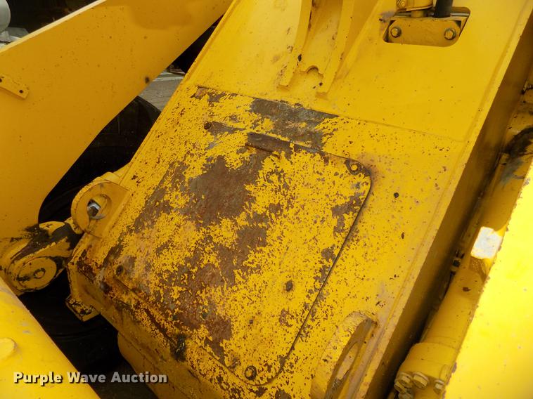 image for item DE7679 1999 Komatsu WA320-3MC wheel loader