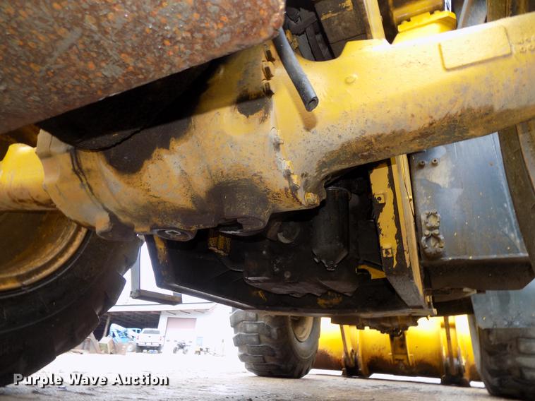 image for item DE7679 1999 Komatsu WA320-3MC wheel loader