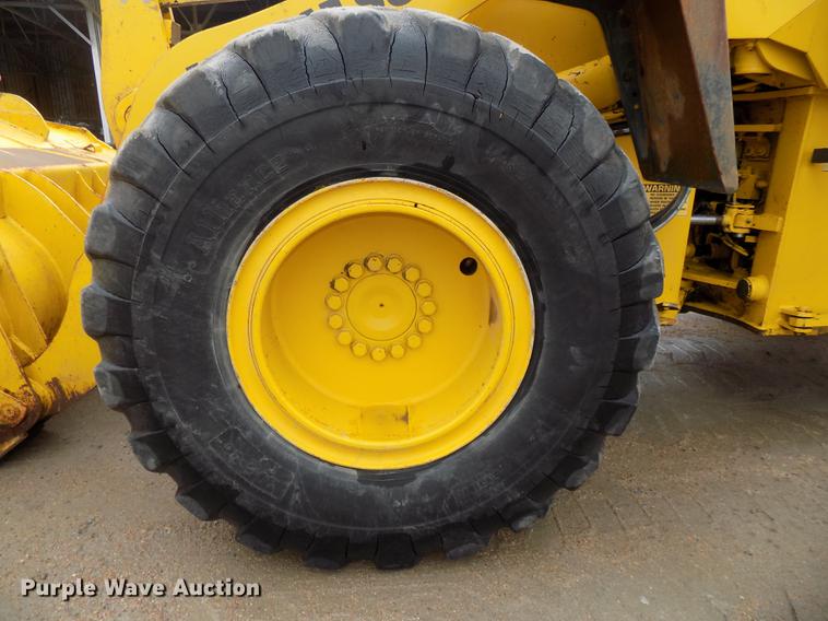 image for item DE7679 1999 Komatsu WA320-3MC wheel loader