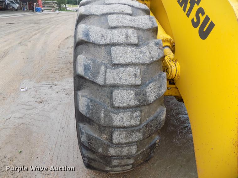 image for item DE7679 1999 Komatsu WA320-3MC wheel loader