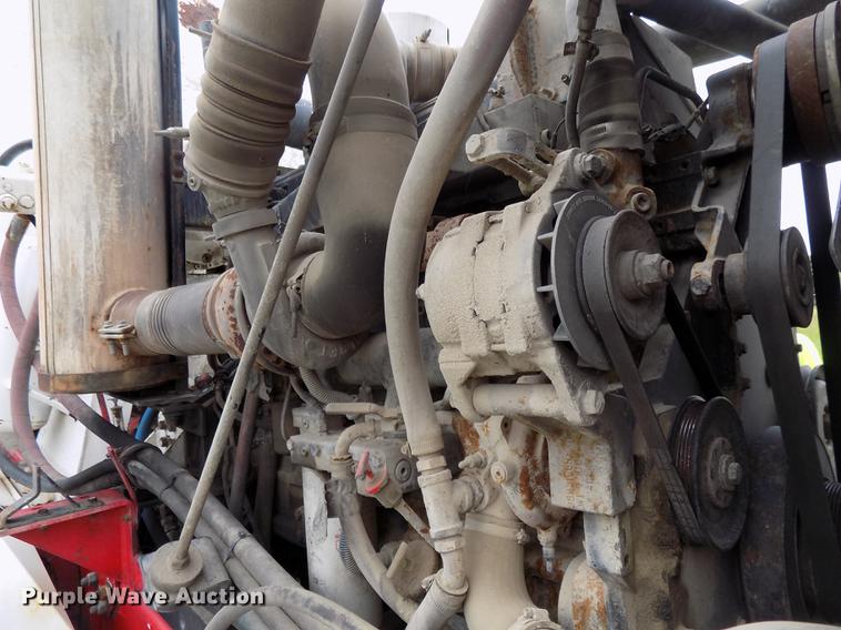 image for item DE7680 1994 Oshkosh S2146 ready mix truck