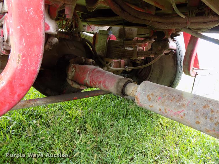 image for item DE7680 1994 Oshkosh S2146 ready mix truck