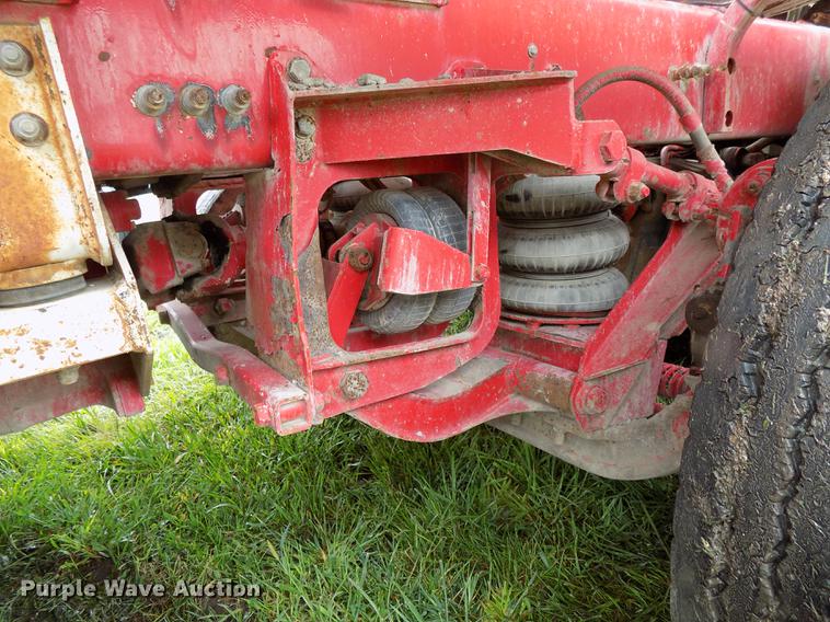 image for item DE7680 1994 Oshkosh S2146 ready mix truck