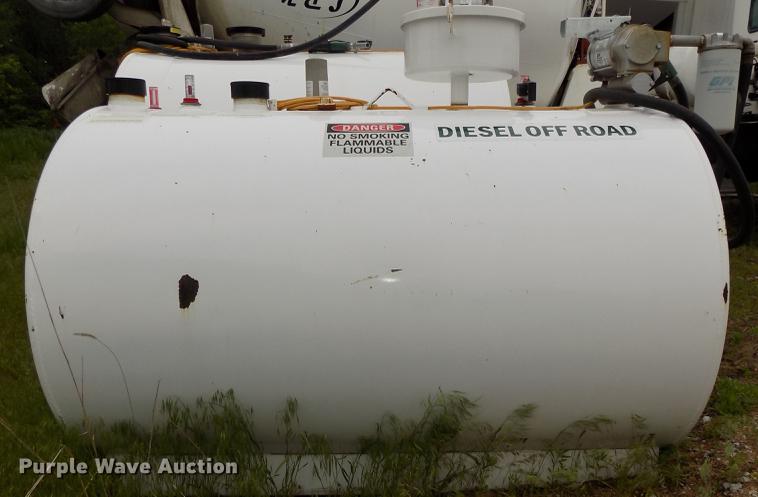 image for item DE7687 Kay fuel tank