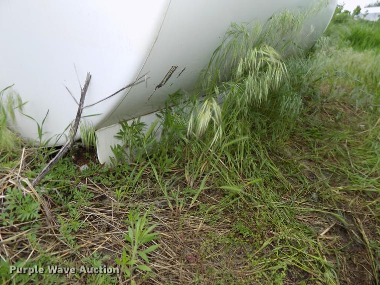 image for item DE7687 Kay fuel tank