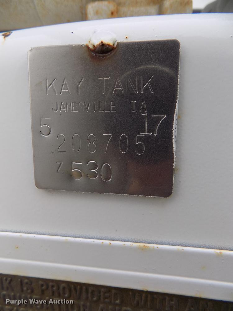 image for item DE7687 Kay fuel tank