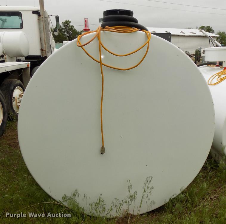 image for item DE7688 Kay steel fuel tank