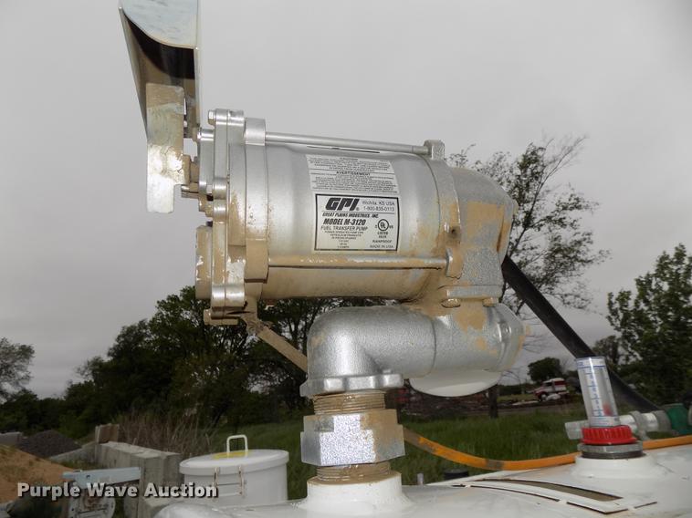 image for item DE7688 Kay steel fuel tank