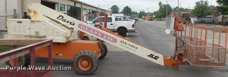 image for item DE7796 1995 JLG 40H boom lift