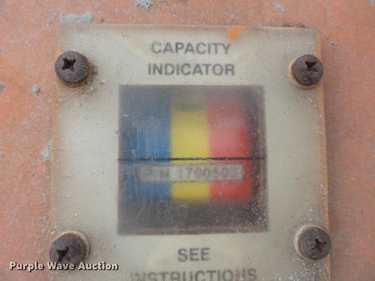 image for item DE7796 1995 JLG 40H boom lift