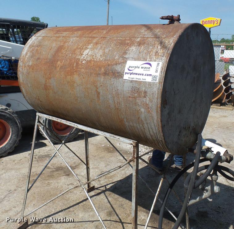 image for item DE7799 Steel fuel tank