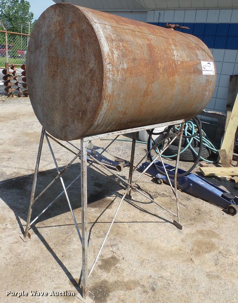 image for item DE7799 Steel fuel tank