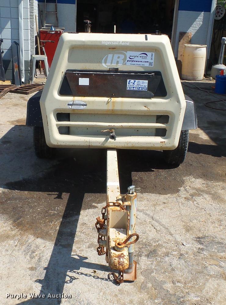 image for item DE7802 Ingersoll Rand 100 air compressor