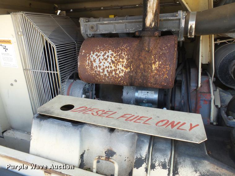 image for item DE7802 Ingersoll Rand 100 air compressor