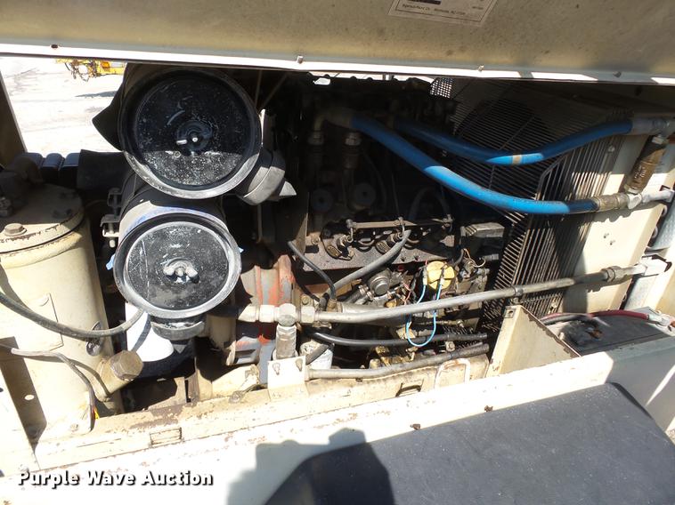 image for item DE7802 Ingersoll Rand 100 air compressor