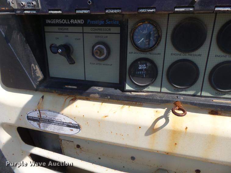 image for item DE7802 Ingersoll Rand 100 air compressor