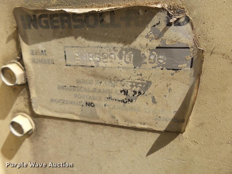 image for item DE7802 Ingersoll Rand 100 air compressor