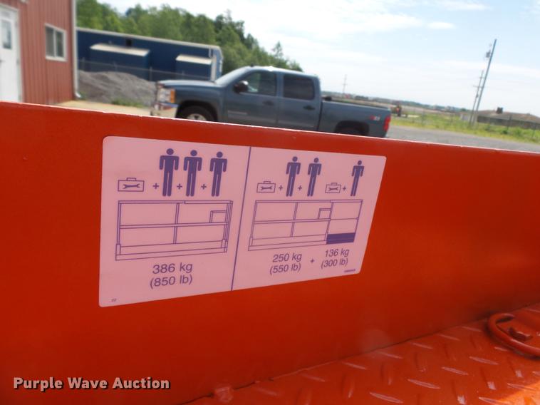 image for item DE7805 Sky Jack SJ4626 scissor lift