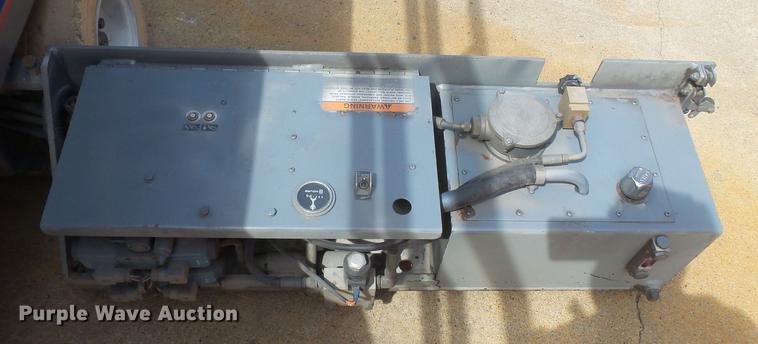 image for item DE7805 Sky Jack SJ4626 scissor lift