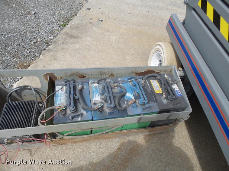 image for item DE7805 Sky Jack SJ4626 scissor lift