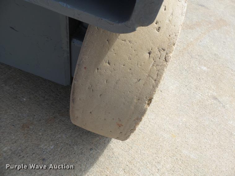 image for item DE7805 Sky Jack SJ4626 scissor lift