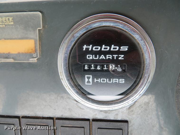 image for item DE8035 2008 Elgin Eagle Series F street sweeper truck