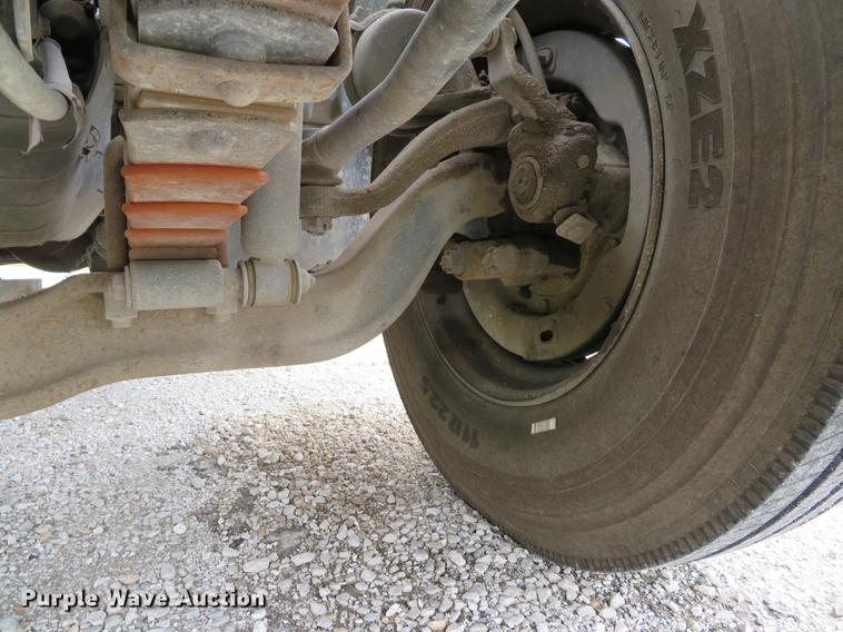 image for item DE8035 2008 Elgin Eagle Series F street sweeper truck