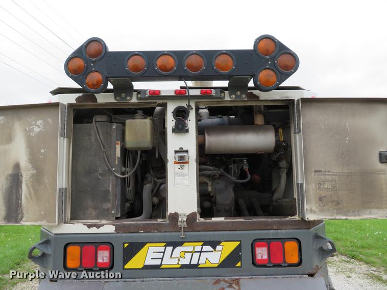 image for item DE8035 2008 Elgin Eagle Series F street sweeper truck