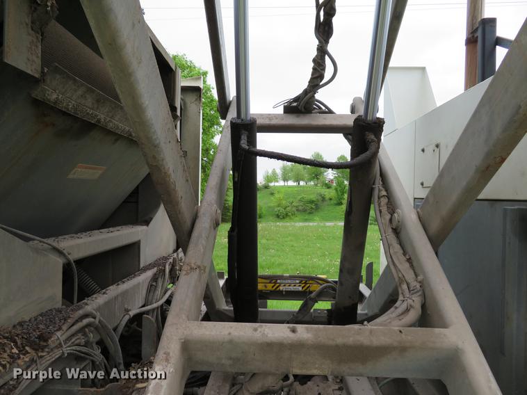 image for item DE8035 2008 Elgin Eagle Series F street sweeper truck