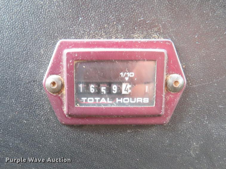 image for item DE8058 2000 Ford F750 Super Duty XL dump truck