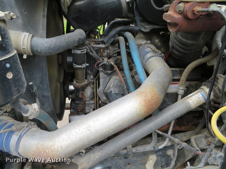 image for item DE8058 2000 Ford F750 Super Duty XL dump truck