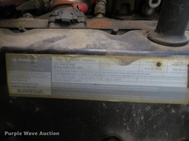 image for item DE8058 2000 Ford F750 Super Duty XL dump truck