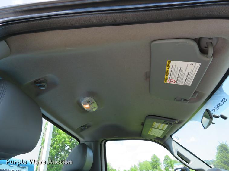 image for item DE8071 2011 Ford F550 Super Duty XL service truck