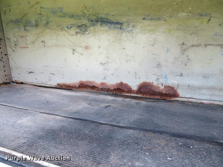 image for item DE8071 2011 Ford F550 Super Duty XL service truck